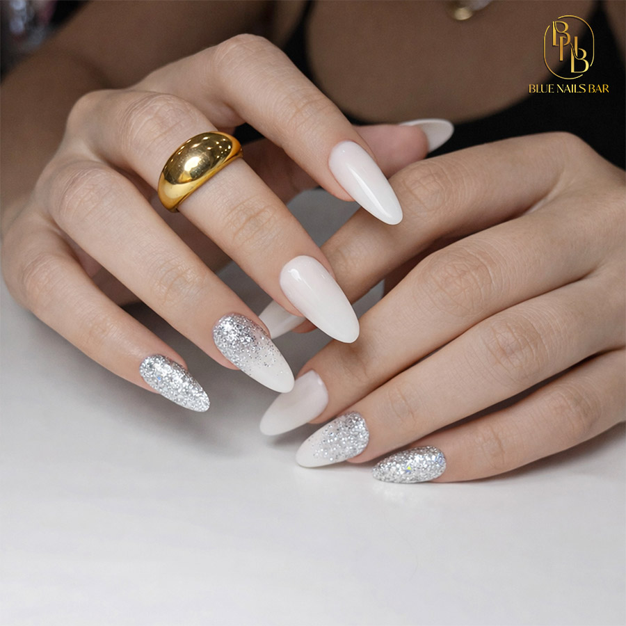 Blue Nails Bar